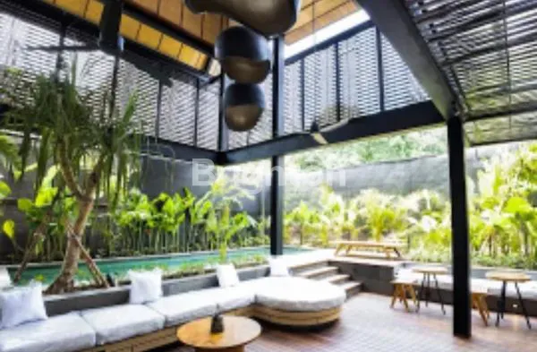 image VILLA MEWAH FULL FURNISHED DI PERERENAN CANGGU (8)