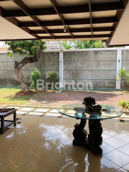 image RUMAH MEWAH SIAP HUNI KEMANGGISAN (8)