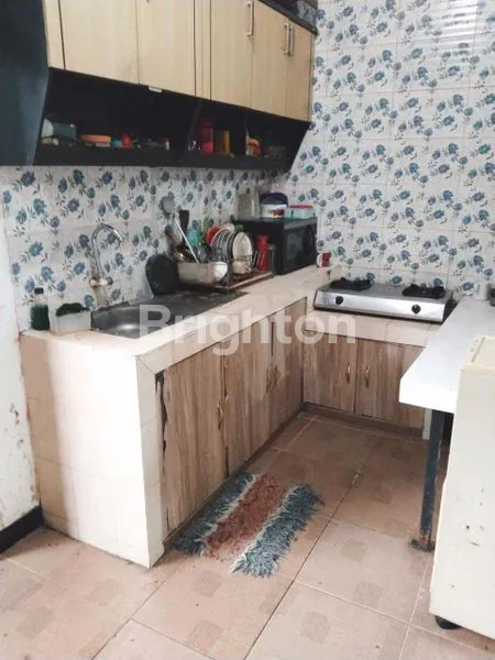 image RUMAH BAGUS BONUS FURNISH DI SPRINGHILL GARDEN SAWOJAJAR MALANG (8)