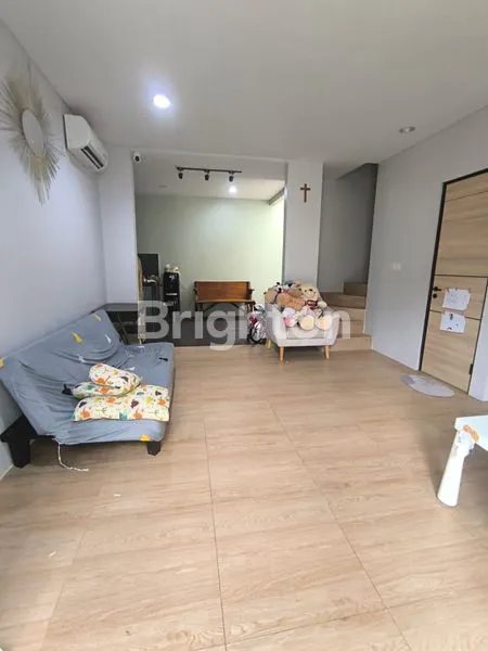 image RUMAH 2 LANTAI DI CENDANA PARC KARAWACI, 2KT POSISI HOOK (4)