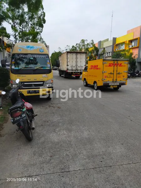 image DISEWAKAN GUDANG DALAM KOMPLEK DI DAAN MOGOT TANGERANG (2)