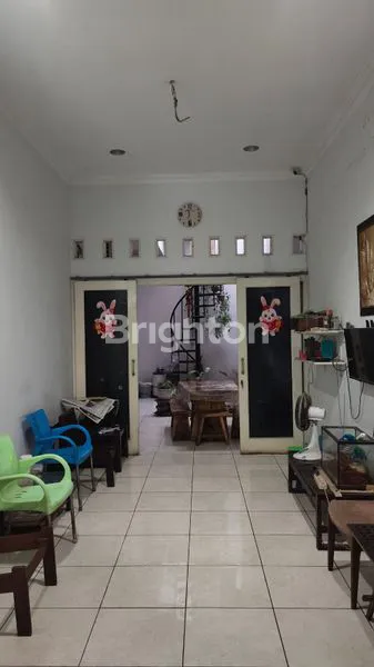 image RUMAH ASRI SIAP HUNI DI KOMPLEK HANKAM, JOGLO, JAKARTA BARAT. (3)