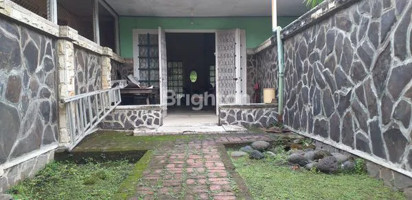 image RUMAH VINTAGE JAWA (6)