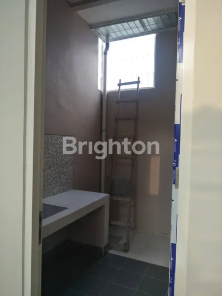 image RUMAH LEBAR 6 LKS PURI SAFIRA GRESIK MENGANTI, 1 LT, DKT CITRALAND SURABAYA BARAT (7)