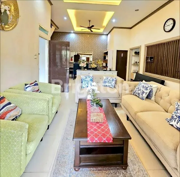 image RUMAH LUAS 10 METER KOMPLEK BUMI ASRI JALAN ASRAMA HELVETIA SEMI FURNISHED  (3)