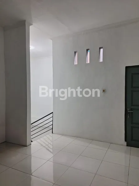 image RUMAH 2 LANTAI SIAP HUNI DI PERUMAHAN JATIMULYA, BEKASI TIMUR (6)