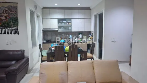 image DIJUAL RUMAH LUAS 2 LANTAI DI GREENWICH PARK LOKASI NEMPEL BSD DAN GADING SERPONG (3)