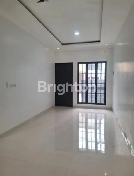 image RUMAH 2 LANTAI BANGUNAN BARU FULL RENOVASI SIAP HUNI DI BOULEVARD HIJAU, BEKASI (2)