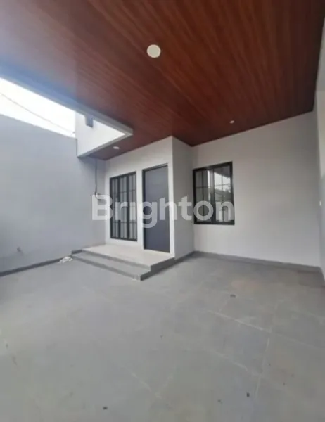 image RUMAH 2 LANTAI BANGUNAN BARU FULL RENOVASI SIAP HUNI DI BOULEVARD HIJAU, BEKASI (7)