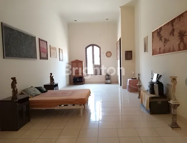 image VILLA 7 KAMAR LUAS DI GIANYAR BALI – DEKAT PANTAI & DESTINASI FAVORIT (4)