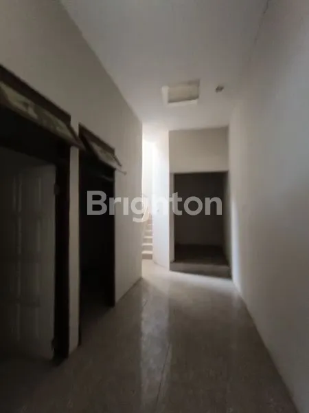 image DISEWAKAN RUMAH RUKO DI JALAN TENGGILIS KAUMAN SAMPING APARTMENT METROPOLIS (6)