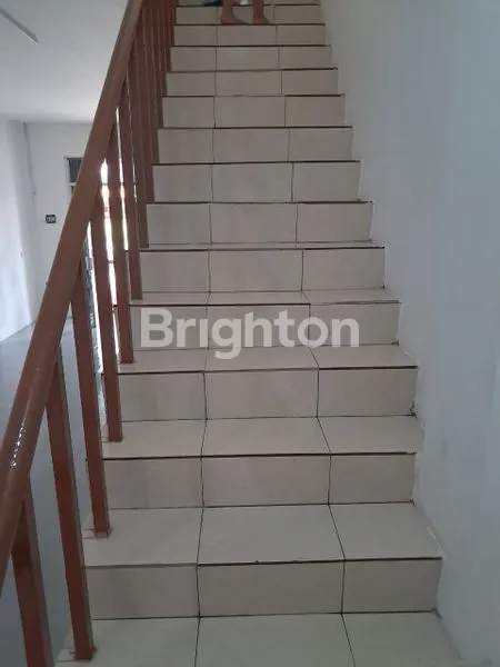 image JUAL CEPAT, RUKO PASAR MODERN PARAMOUNT, HADAP JALAN RAYA (5)