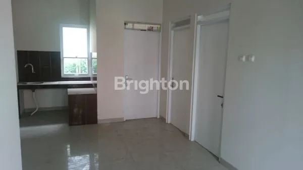 image RUMAH LA MARGAS NANJUNG (4)