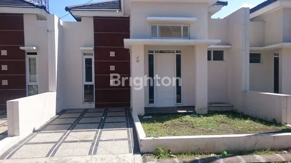 image RUMAH LA MARGAS NANJUNG (3)