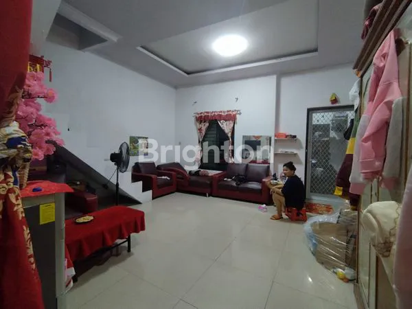 image RUMAH 7 KT DI CENGKARENG INDAH, SHM (3)