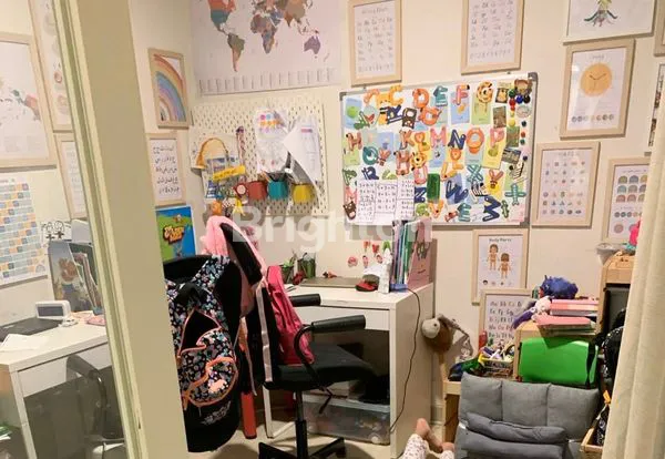 image RUMAH 2 LANTAI THE SAVIA BSD SIAP HUNI (7)