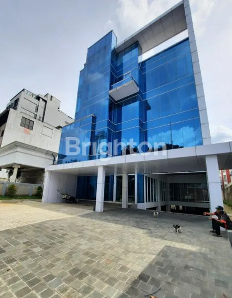 image GEDUNG MEWAH 2400M² DI MENTENG (1)