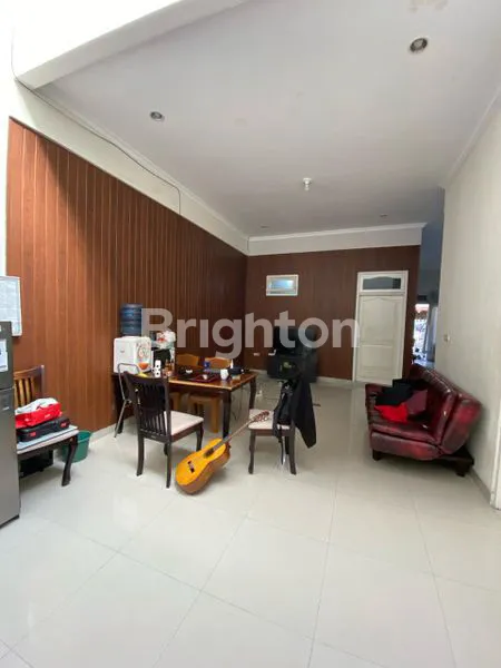 image RUMAH 1,5 LANTAI DI MULYOSARI TENGAH SURABAYA, SIAP HUNI! (3)