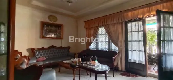 image RUMAH SIAP HUNI COCOK UNTUK TEMPAT USAHA DAN RUMAH TINGGAL (3)