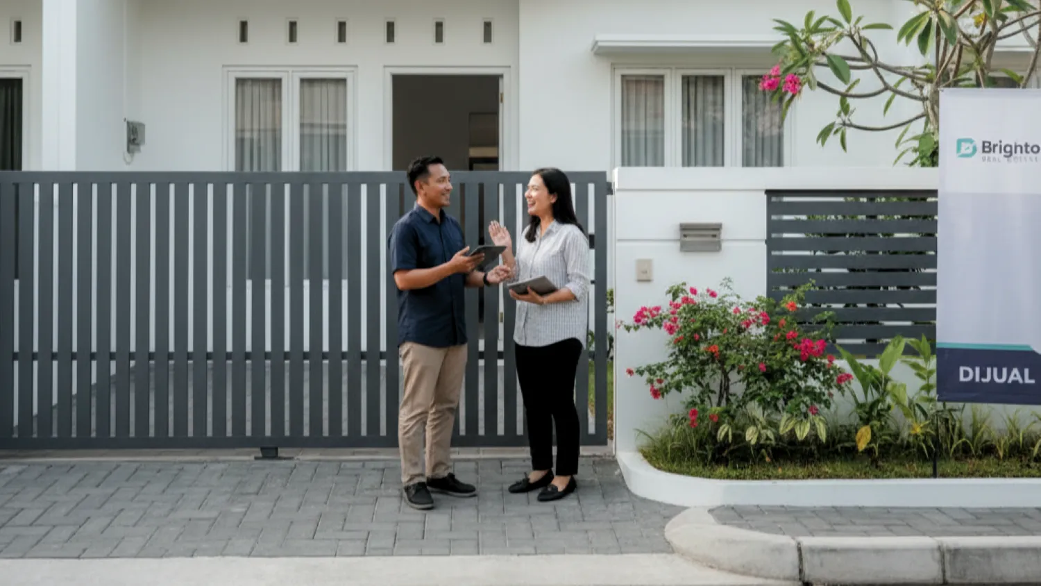panduan memilih warna pagar rumah yang bagus 6 meningkatkan nilai jual