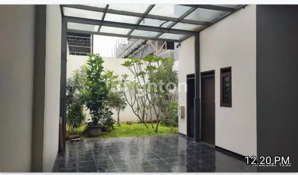 image RUMAH LUX 2 LT TAMAN MEKAR UTAMA RAYA (5)