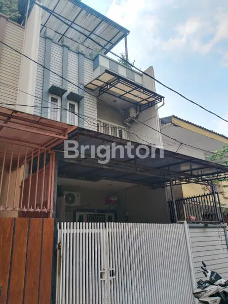 image RUMAH 3,5LANTAI LOKASI PREMIUM KAVLING POLRI JELAMBAR GROGOL PETAMBURAN JAKARTA BARAT  (1)