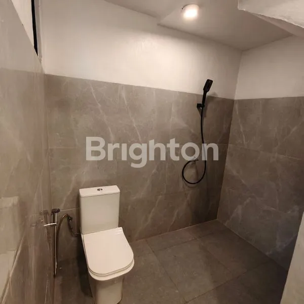 image RUMAH SEMI VILLA BANGUNAN BARU DI KEDUNGU TABANAN (8)