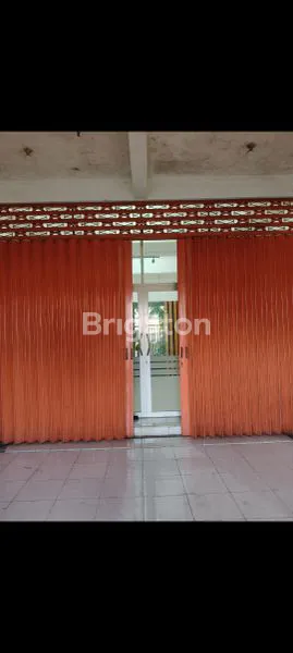 image DI SEWAKAN TOKO SIAP PAKAI  (3)