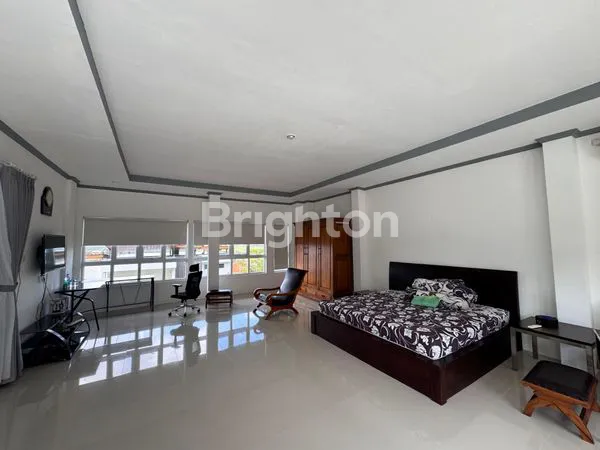 image RUMAH MEWAH KAWASAN ELIT DI SILIGITA NUSA DUA (5)