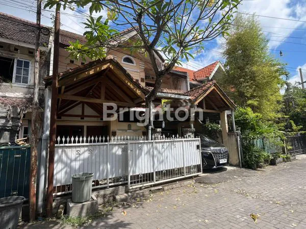 image RUMAH 2 LANTAI DI JUAL DI DENPASAR SELATAN-STRATEGIS (1)