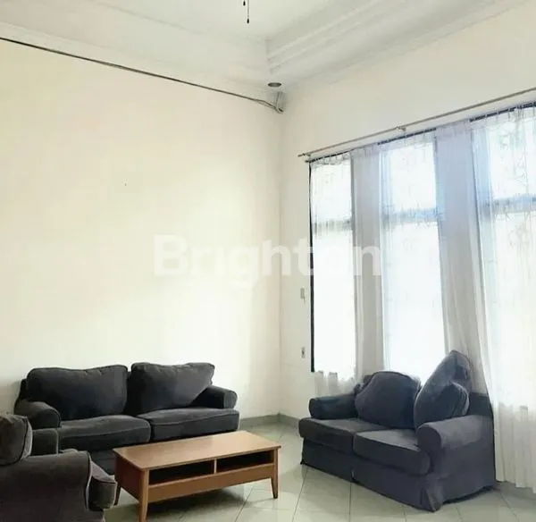 image RUMAH LUAS MODERN LOOK JL. GANDHI. INTI KOTA. HARGA BAGUS, UNDER MARKET. LEBAR 14 METER. 3 MENIT KE THAMRIN PLAZA (3)