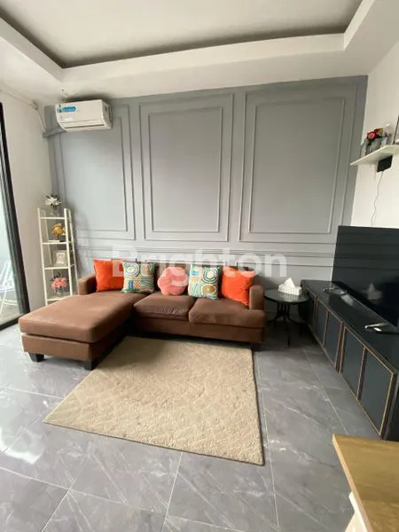 image RUMAH CLUSTER DI REMPOA TANGERANG SELATAN 2,3M NEGO SAMPAI JADI BONUS AC & KITCHEN SET MEWAH (3)