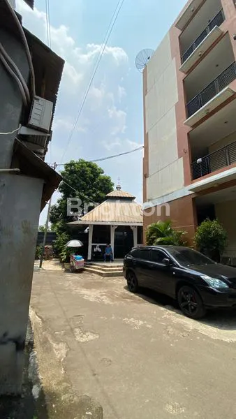 image DI JUAL KOS-KOST AN, TEMPAT USAHA, RUKO DLL DI JALAN AKSES UI (4)