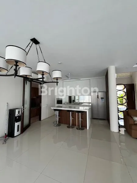 image JUAL/SEWA RUMAH 2LANTAI DENGAN PRIVATE POOL (3)