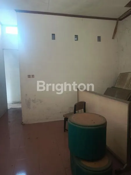 image DI JUAL RUMAH DI KAWASAN HUNIAN YANG AMAN DAN NYAMAN DEKAT DENGAN FASILITAS KEBUTUHAN PUBLIK DENGAN HARGA YANG RELATIF MURAH! (7)