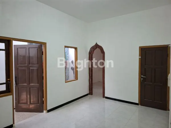 image RUMAH STRATEGIS SEMARANG (4)