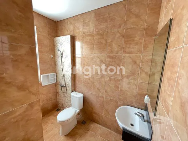 image DISEWAKAN CLUSTER PALM RESIDENCE SUMMARECON BEKASI (5)