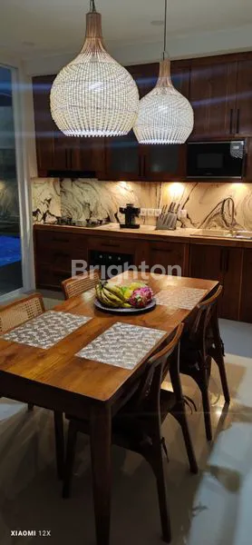 image 2 STOREY LUXURY WESTERN VILLA @ SANUR, BEACHSIDE (8)