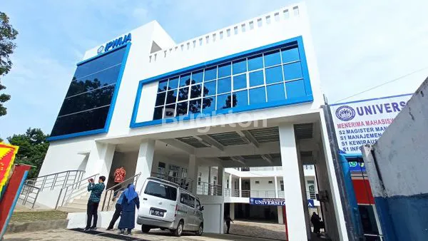 “DIJUAL CEPAT GEDUNG DI CIRACAS – AKSES MUDAH, DEKAT TOL & TRANSPORTASI UMUM!”