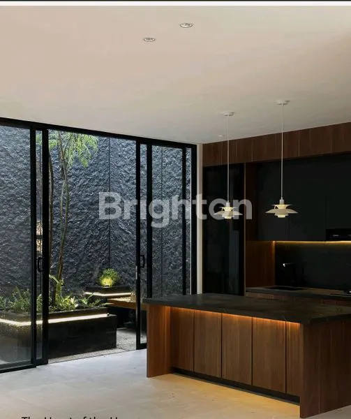 image RUMAH BARU 3 LANTAI DI RENON ,TUKAD BADUNG\\N\\NSPEK : (1)