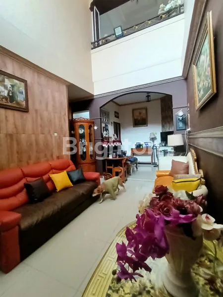 image JUAL KARAWACI RESIDENCE RUMAH MEWAH 2 1/2 LANTAI DEKAT SUMMARECON MALL SERPONG (3)