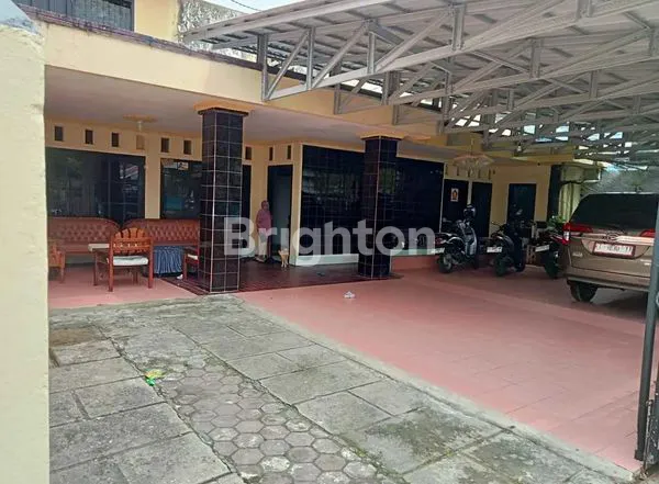 image RUMAH MEWAH 8 KAMAR DEKAT BANDARA BALIKPAPAN (1)