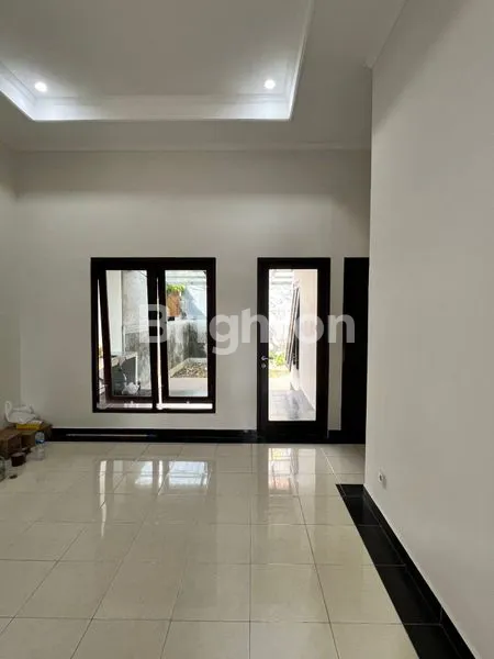 image RUMAH MINIMALIS LUAS DAN TERAWAT DI AREA FAVORIT DENPASAR BARAT (3)