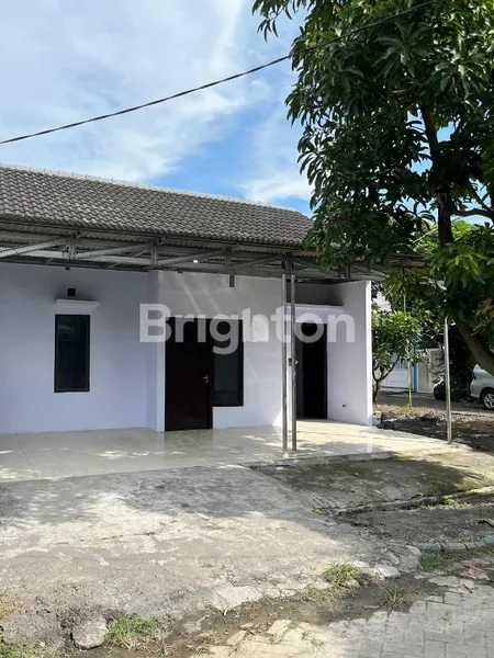 image RUMAH MURAH SIAP HUNI POSISI HOOK AREA SIDOARJO (1)