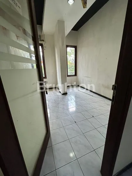 image RUKO DUA BLOK GANDENG DI KAWASAN BISNIS STRATEGIS RENON  (6)