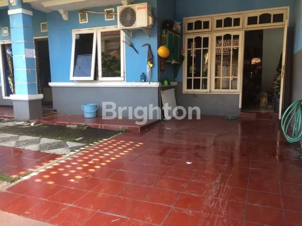 image RUMAH 1.5 LANTAI DI DELTA SARI BARU WARU SIDOARJO (2)