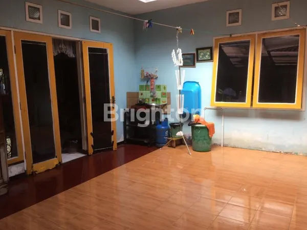 image RUMAH 1.5 LANTAI DI DELTA SARI BARU WARU SIDOARJO (5)