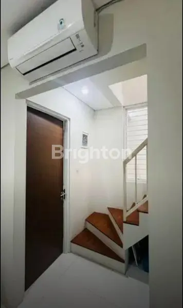 image RUMAH 2 LANTAI DEKAT PINTU TOLL DI GRAHA BINTARO (5)