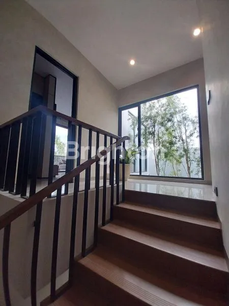 image RUMAH BARU DEKAT GOLF DAN UNIKA BSB CITY (6)