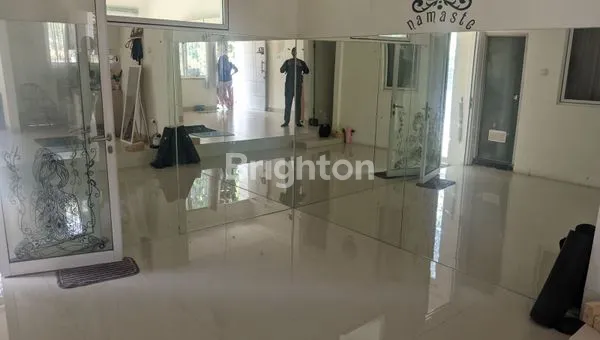 image RUMAH MEWAH 2 LANTAI SEMI-FURNISHED DI LEGENDA WISATA CIBUBUR (3)